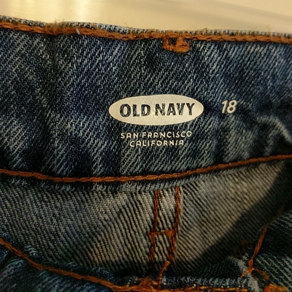 Old Navy Raw Hem Mini Jean Skirt - Picture 6 of 6